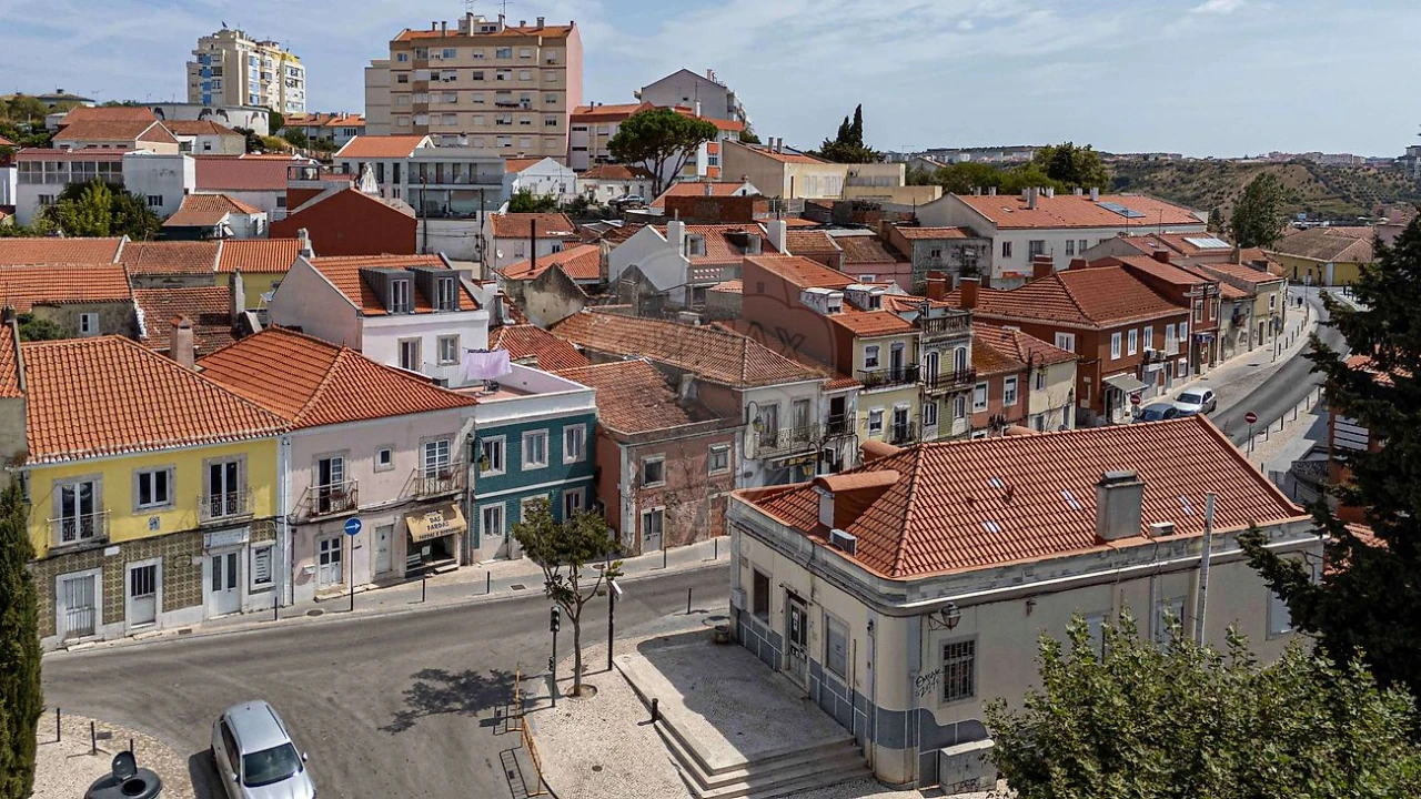 Prédio para Venda em Odivelas Foto 25