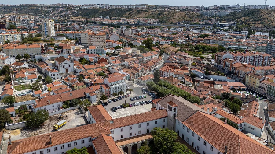 Prédio para Venda em Odivelas Foto 21