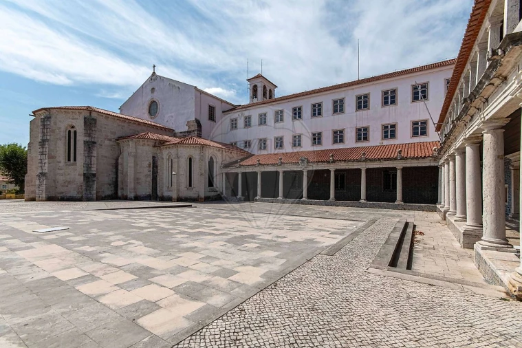 Prédio para Venda em Odivelas Foto 7