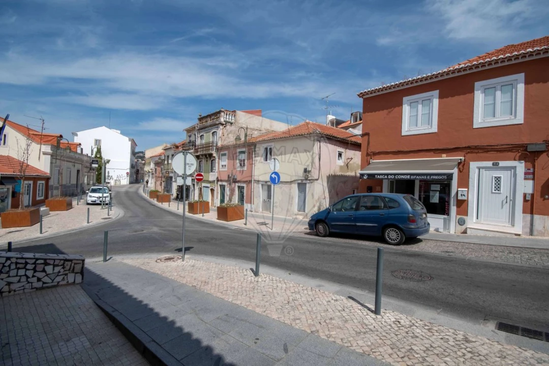 Prédio para Venda em Odivelas Foto 3