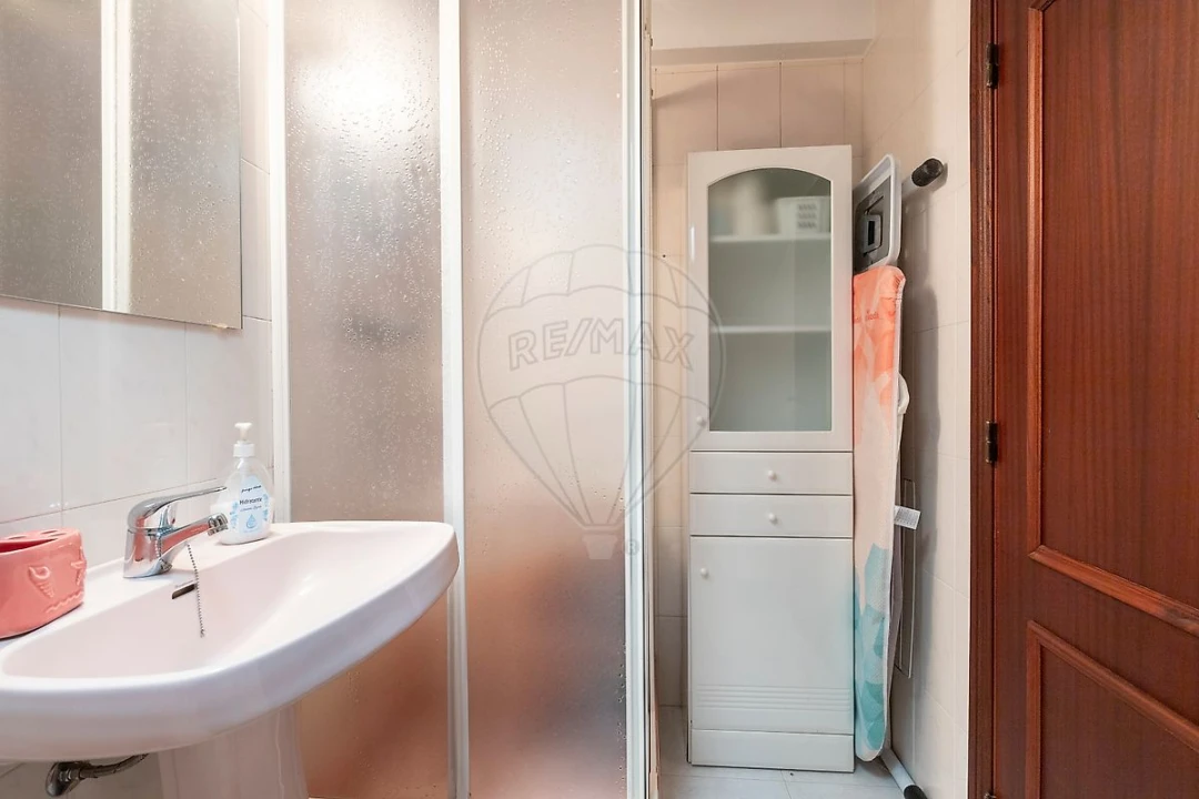 Apartamento T3 para Venda em A dos Cunhados e Maceira Foto 24