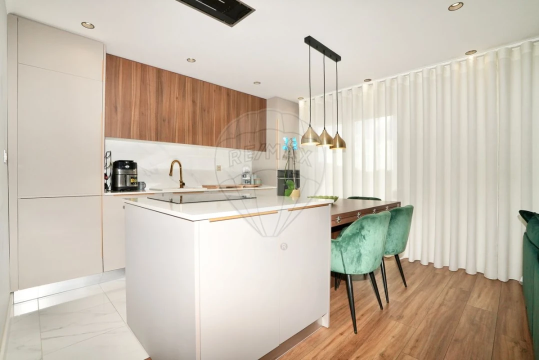 Apartamento T2 para Venda em Alhandra, São João dos Montes e Calhandriz Foto 4