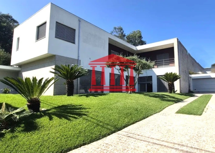 Moradia T4 para Venda em Carvalhal Foto 2