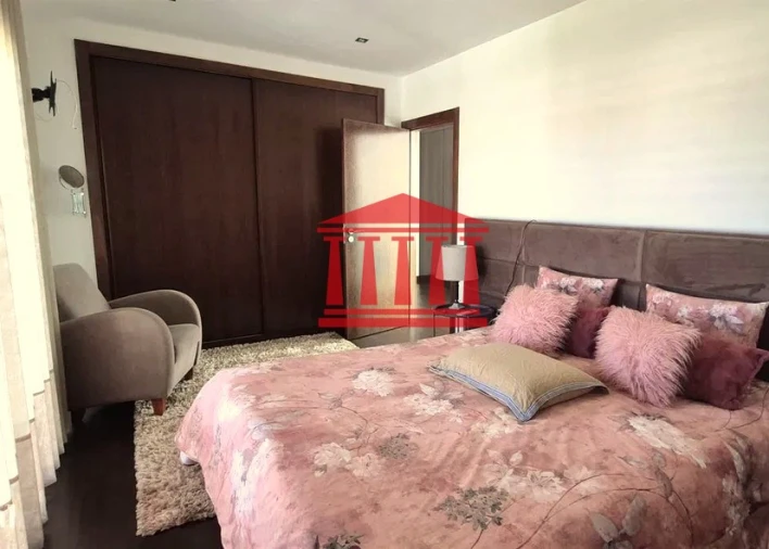 Moradia T4 para Venda em Carvalhal Foto 25