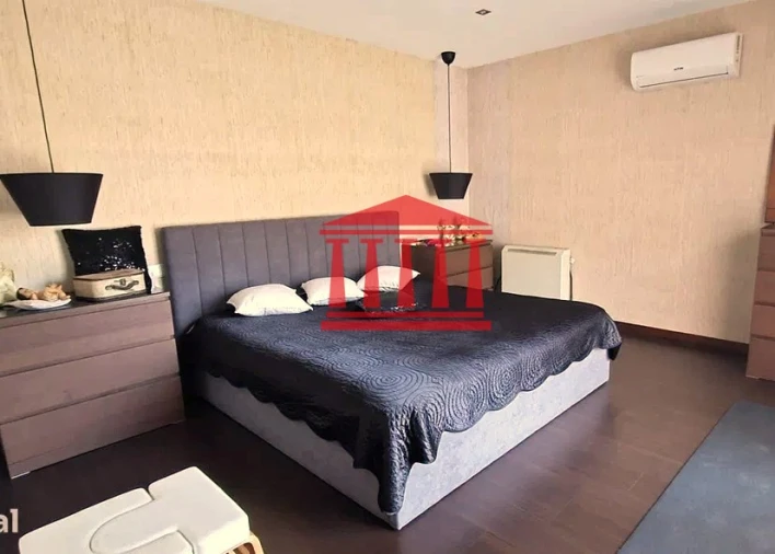 Moradia T4 para Venda em Carvalhal Foto 31