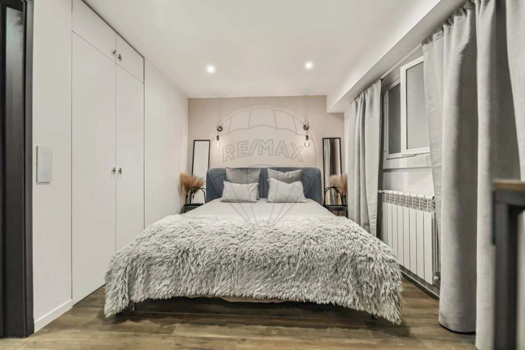 Apartamento T3 para Venda em Santo António Foto 22
