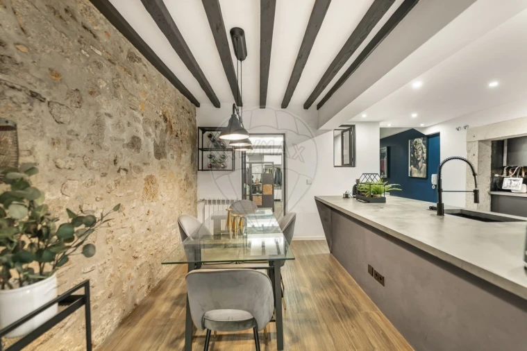 Apartamento T3 para Venda em Santo António Foto 4