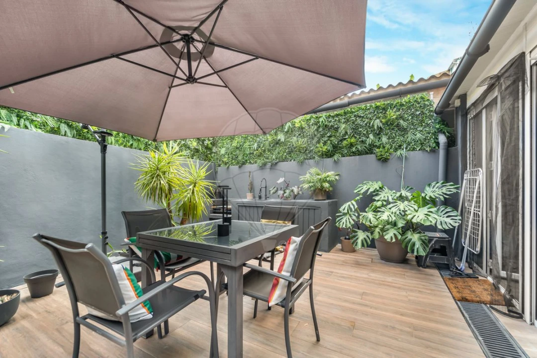 Apartamento T3 para Venda em Santo António Foto 18
