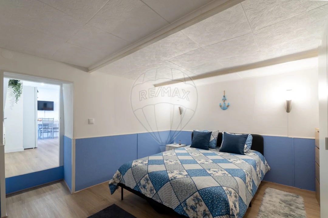 Moradia T2 para Venda em Dois Portos e Runa Foto 17