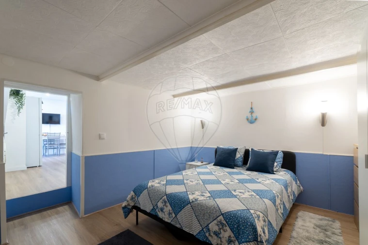 Moradia T2 para Venda em Dois Portos e Runa Foto 17