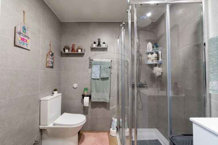 Moradia T2 para Venda em Dois Portos e Runa Foto 24