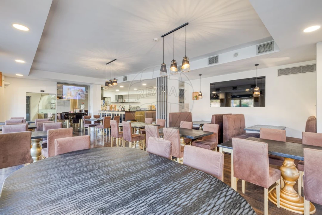 Negócio para Arrendamento em Cidade da Maia Foto 16