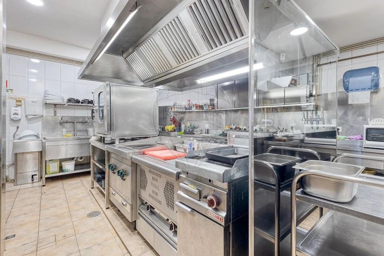 Negócio para Arrendamento em Cidade da Maia Foto 9