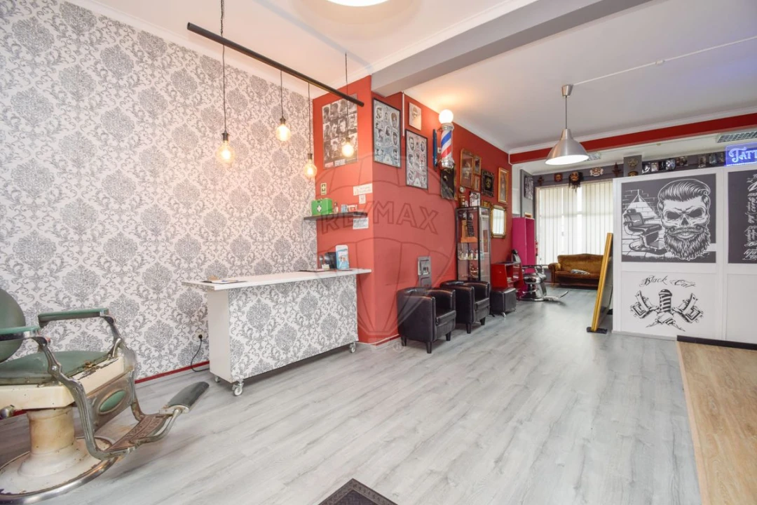 Loja para Venda em Rio de Mouro Foto 20