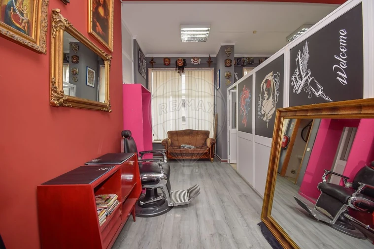 Loja para Venda em Rio de Mouro Foto 22