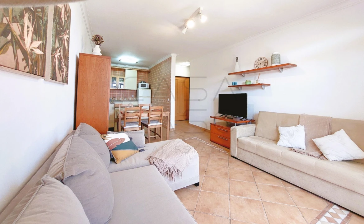 Apartamento T1 para Venda em Carvalhal Foto 8