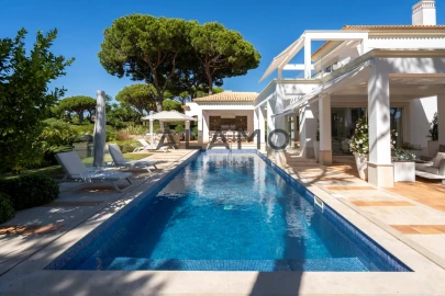 Moradia T4 para Venda em Almancil