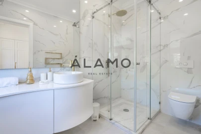 Moradia T4 para Venda em Almancil