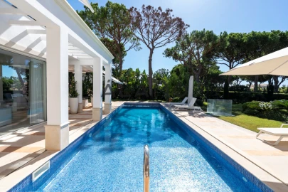 Moradia T4 para Venda em Almancil