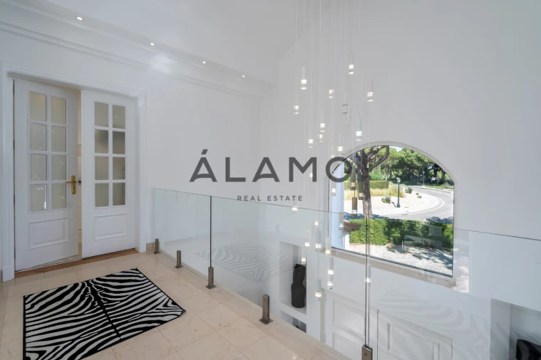 Moradia T4 para Venda em Almancil Foto 15