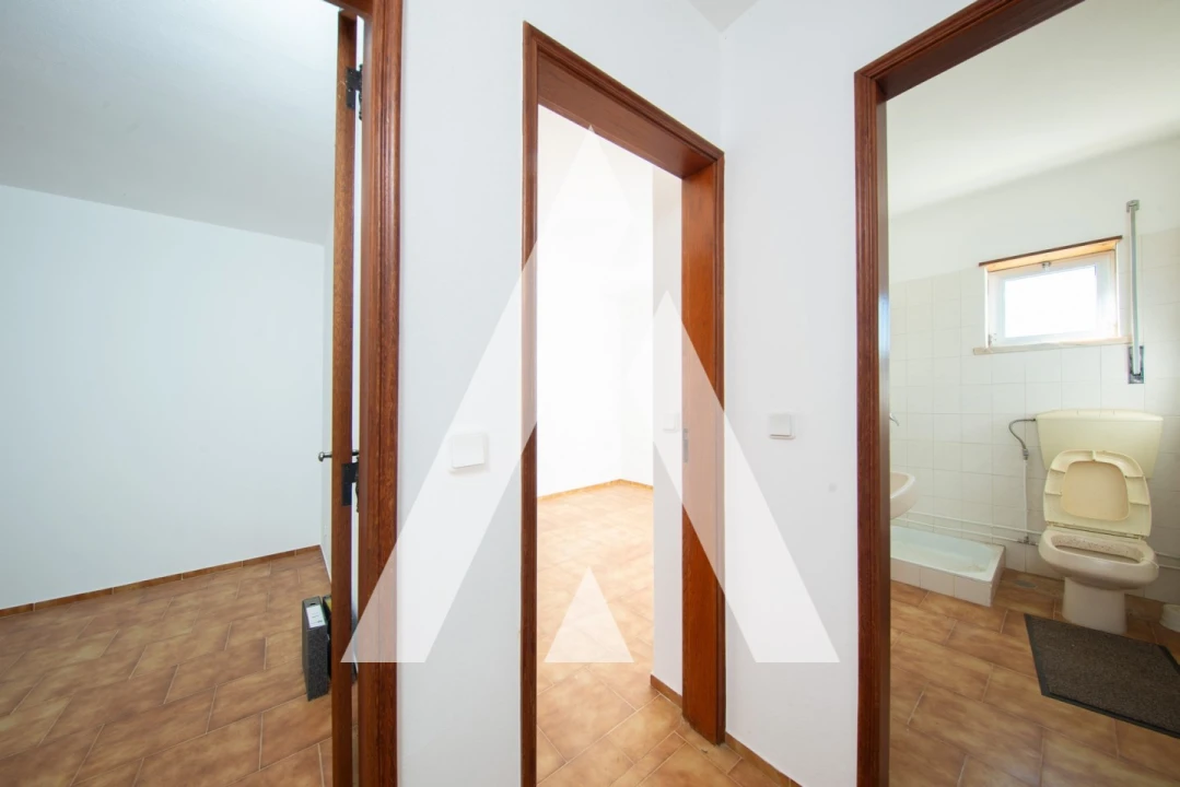 Armazém para Venda em Leiria, Pousos, Barreira e Cortes Foto 15