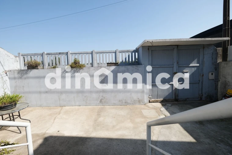 Moradia T3 para Venda em Ribeirão Foto 4