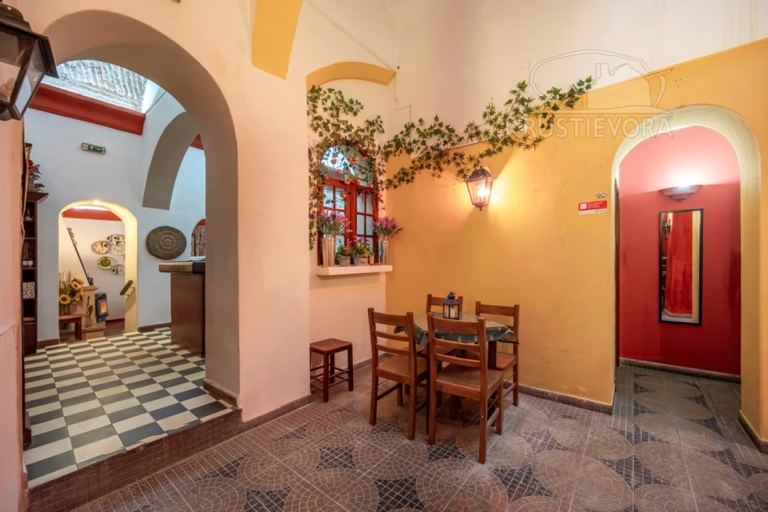 Negócio para Venda em Évora (São Mamede, Sé, São Pedro e Santo Antão) Foto 17