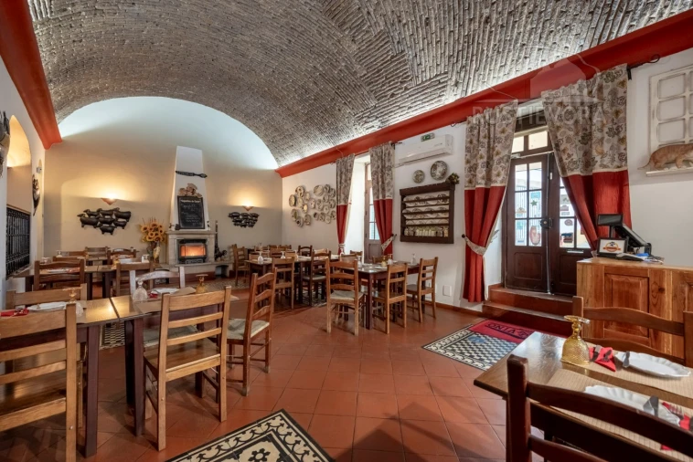 Negócio para Venda em Évora (São Mamede, Sé, São Pedro e Santo Antão) Foto 9