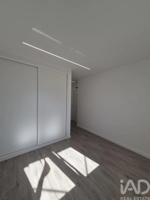 Moradia T3 para Venda em Atouguia da Baleia