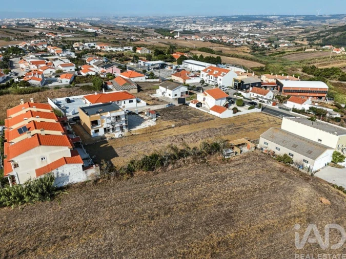 Moradia T3 para Venda em Santa Barbara Foto 20