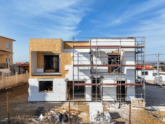 Moradia T3 para Venda em Santa Barbara Foto 2