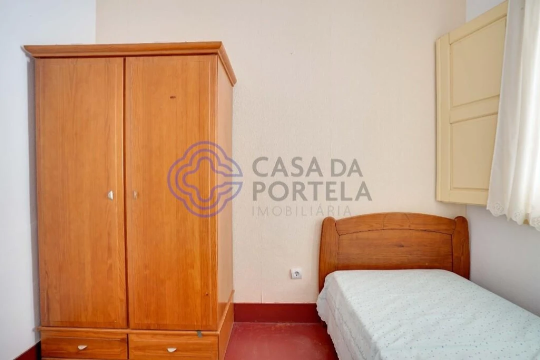 Moradia T4 para Venda em Couço Foto 36