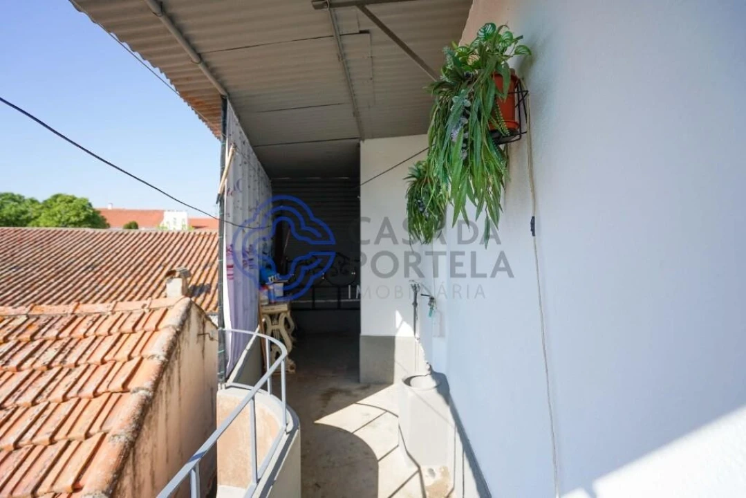 Moradia T4 para Venda em Couço Foto 26