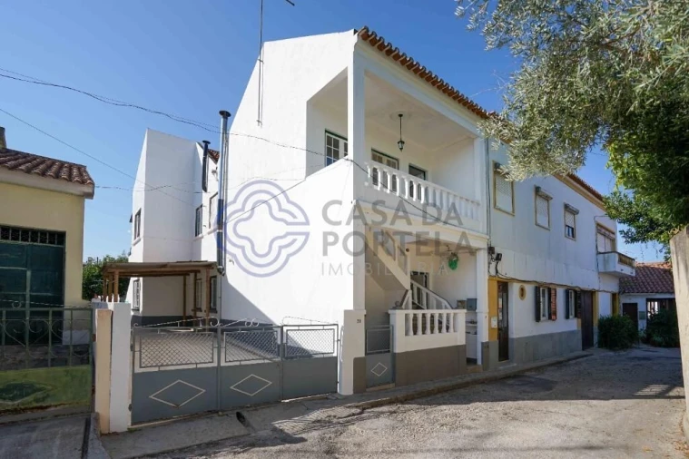 Moradia T6 para Venda em Couço
