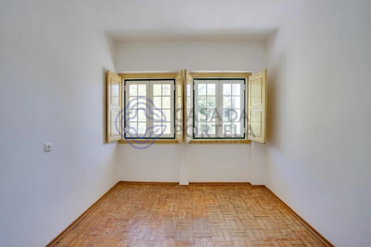 Moradia T6 para Venda em Couço Foto 15