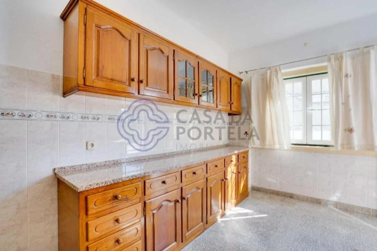 Moradia T6 para Venda em Couço Foto 43