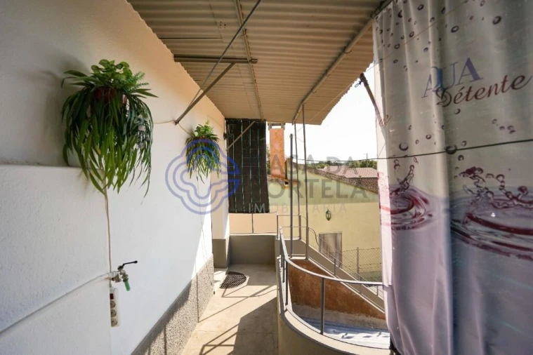 Moradia T6 para Venda em Couço Foto 27