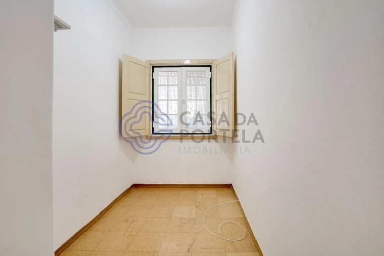 Moradia T6 para Venda em Couço Foto 18