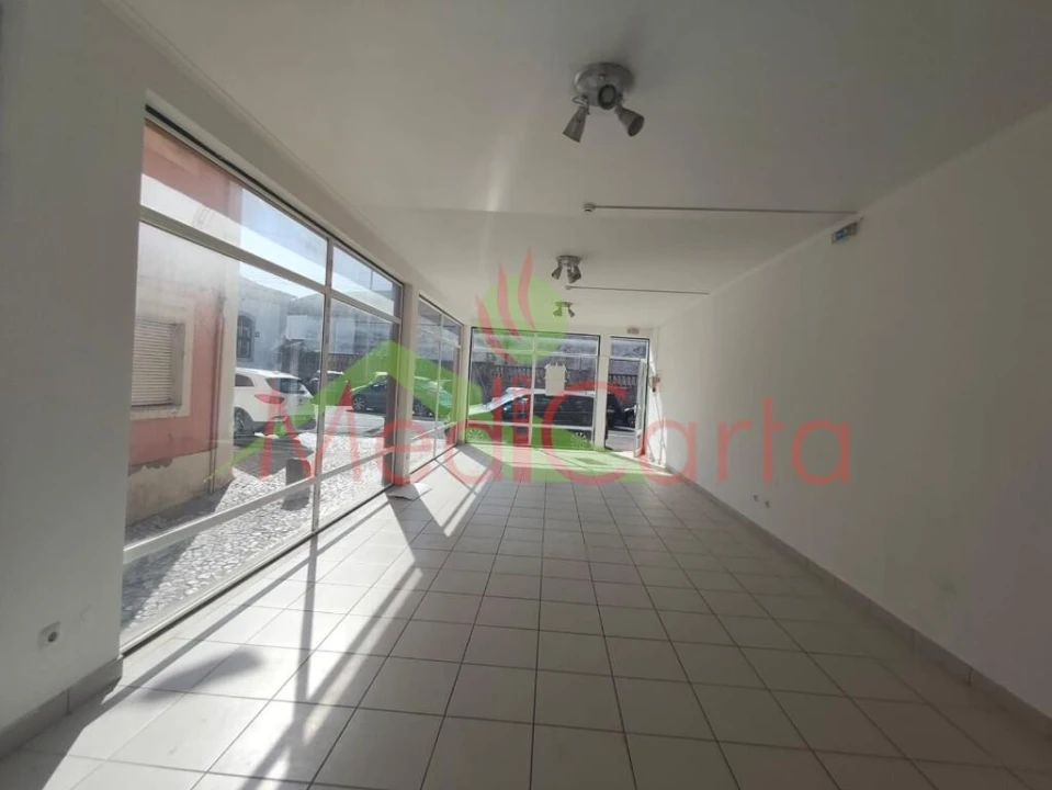 Loja para Arrendamento em Cartaxo e Vale da Pinta Foto 4