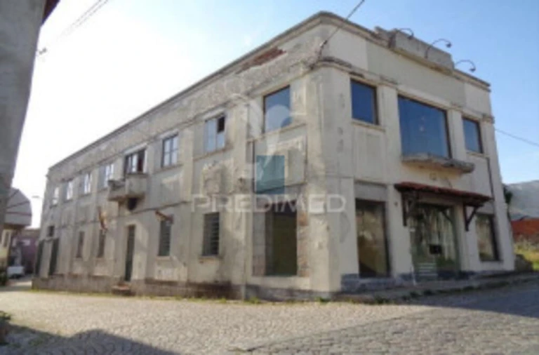 Loja para Venda em Ovoa e Vimieiro Foto 1