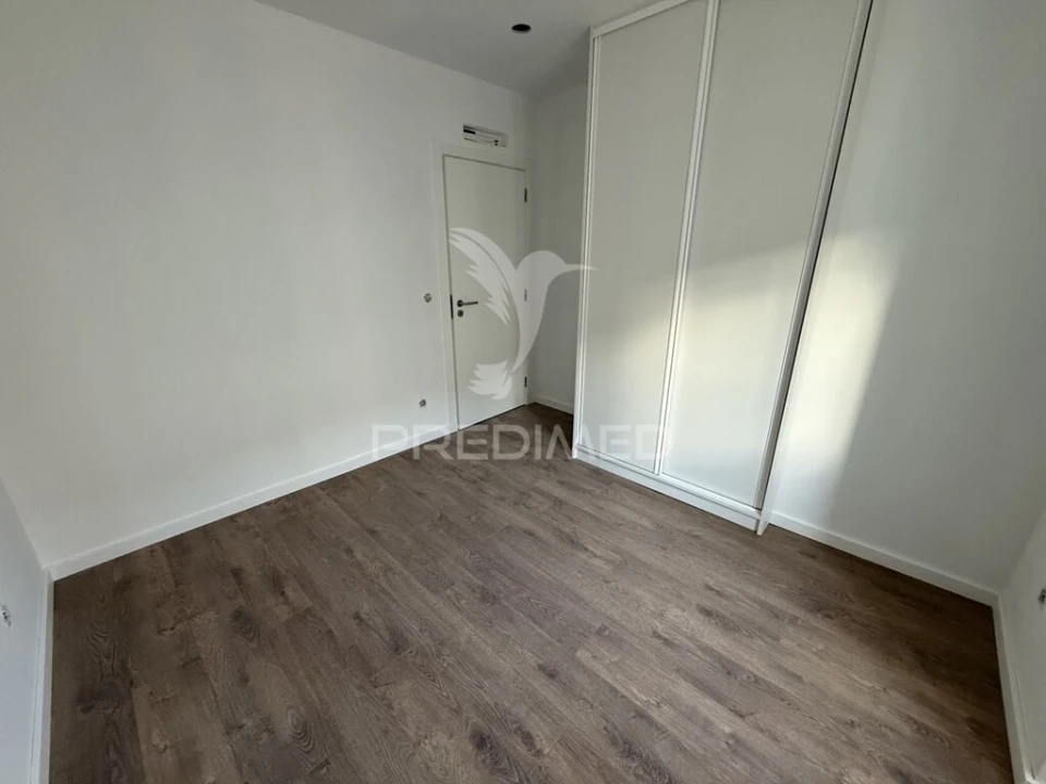 Moradia T2 para Venda em Alcanena e Vila Moreira Foto 7