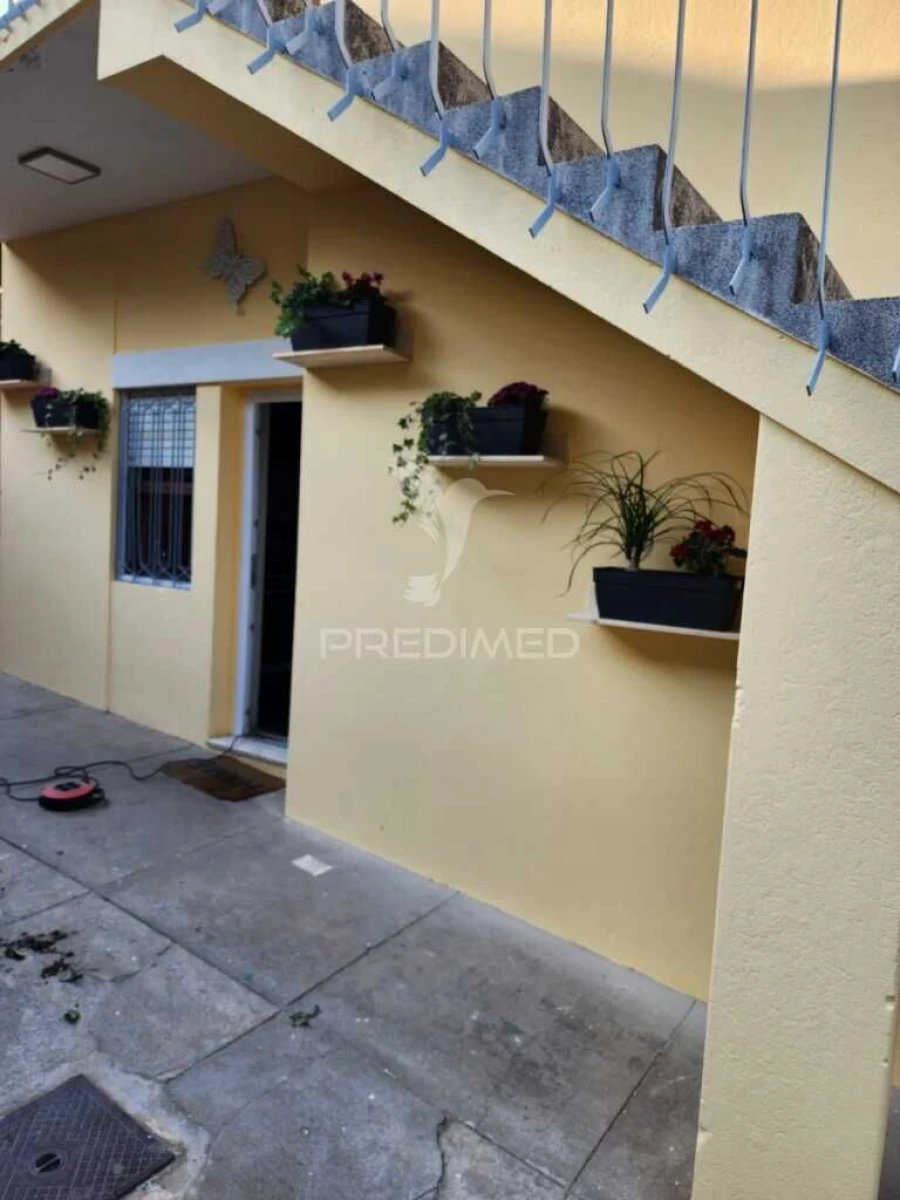 Moradia T4 para Venda em Pedroso e Seixezelo Foto 7