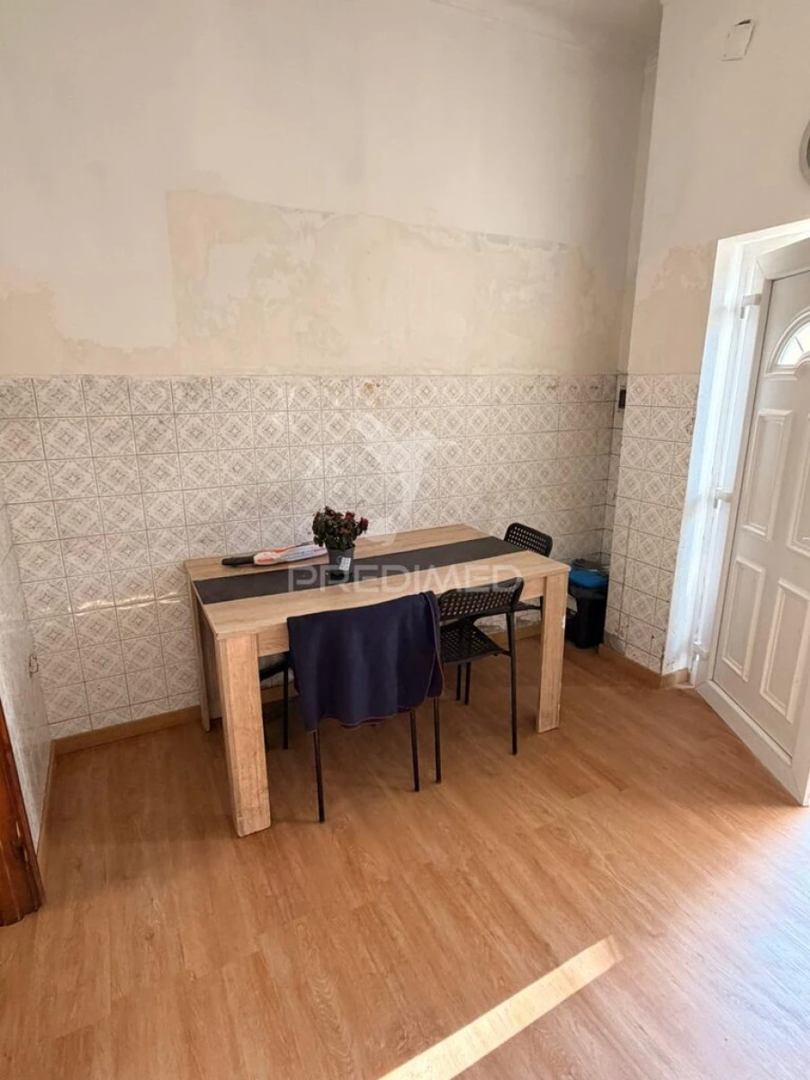 Moradia T4 para Venda em Pedroso e Seixezelo Foto 9