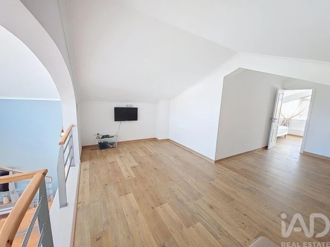 Moradia T3 para Venda em Benfica do Ribatejo Foto 25