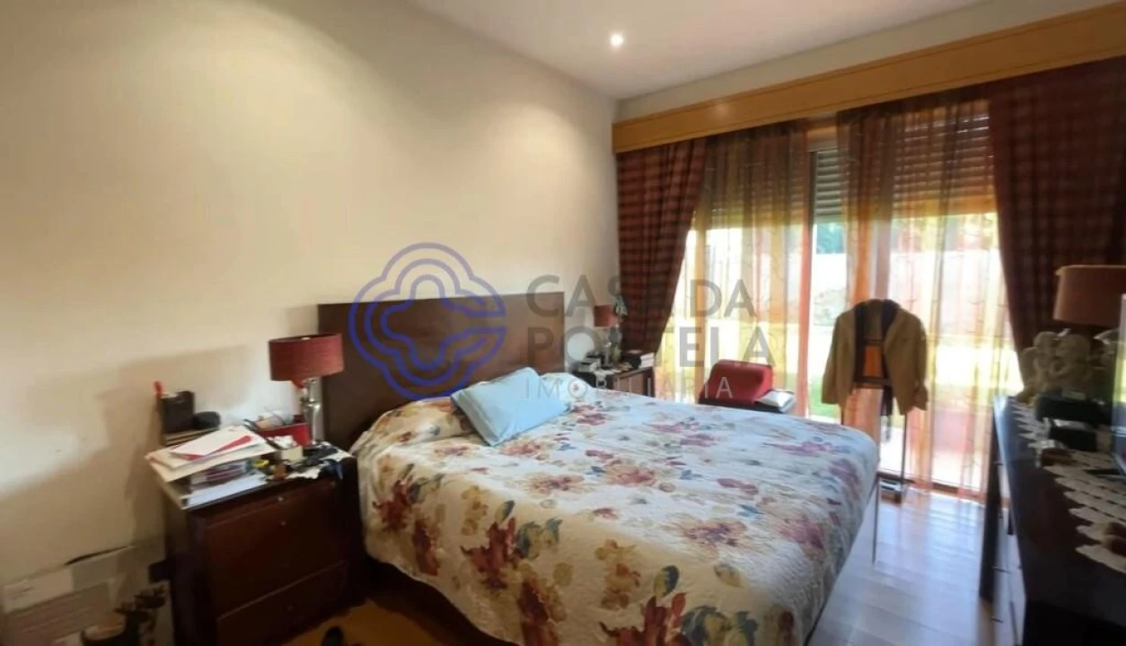 Moradia T6 para Venda em Cidade da Maia Foto 35