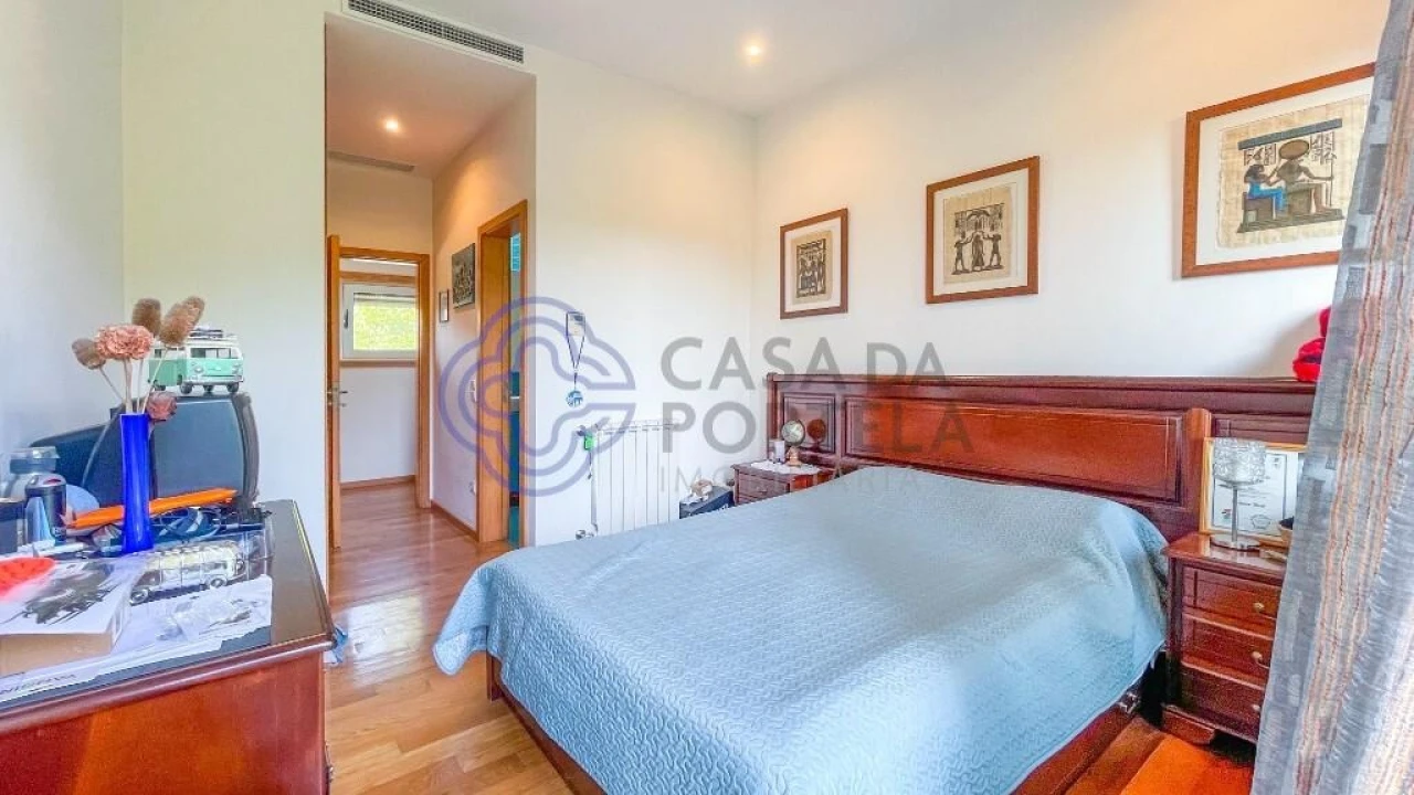 Moradia T6 para Venda em Cidade da Maia Foto 31