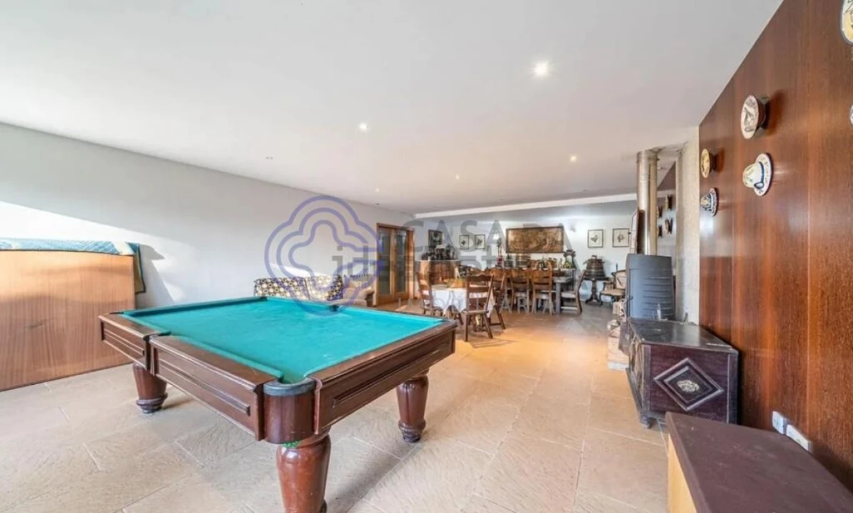 Moradia T6 para Venda em Cidade da Maia Foto 37