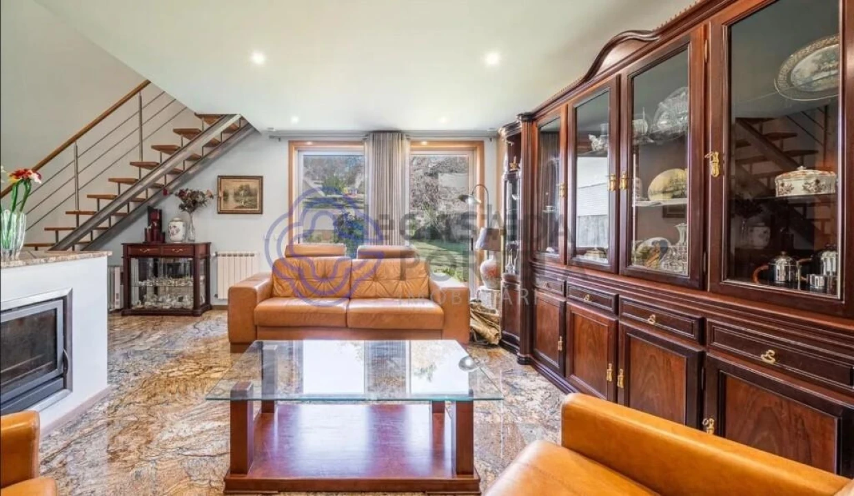 Moradia T6 para Venda em Cidade da Maia Foto 49