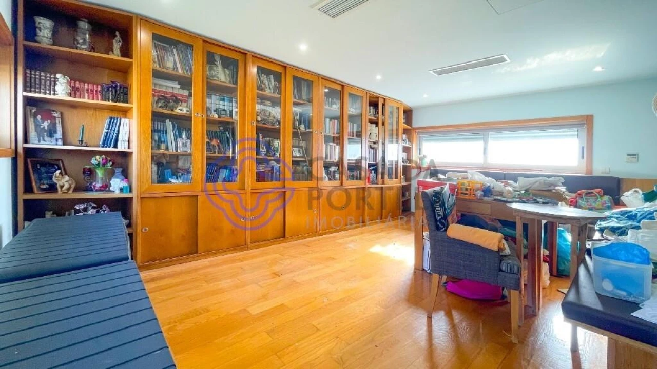 Moradia T6 para Venda em Cidade da Maia Foto 15