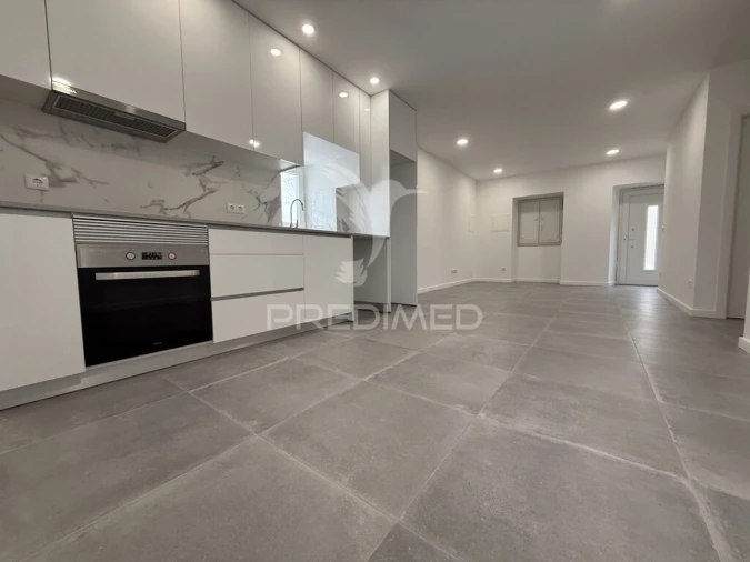 Moradia T2 para Venda em Alcanena e Vila Moreira Foto 5